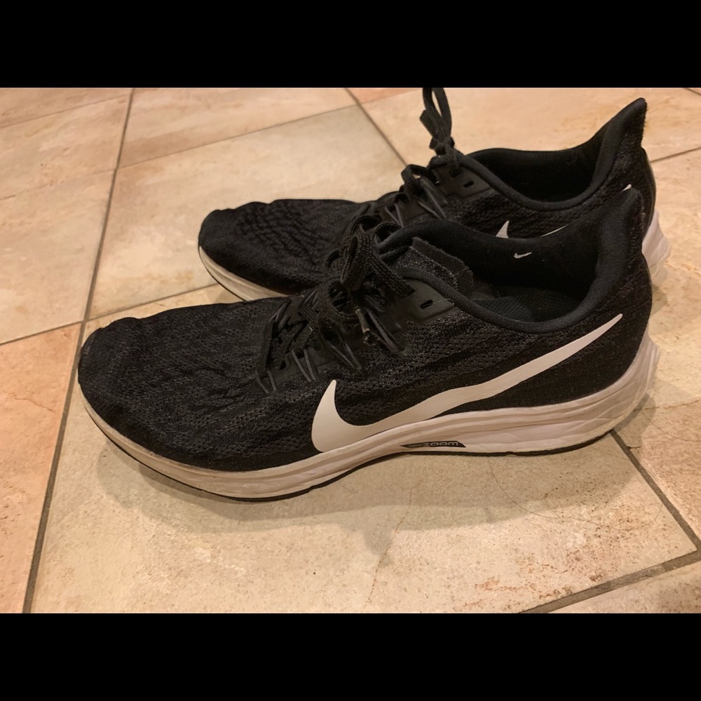 Men’s Nike sneakers